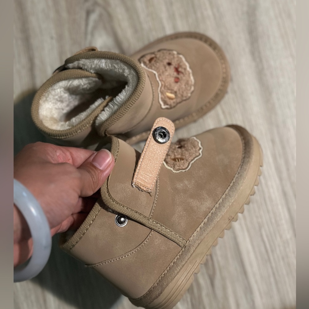 Toddler Teddy Bear Winter Boots –‎ Size 26, Beige - Picture 5 of 6